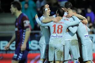 Atlético ganó en terreno con facilidad del Eibar