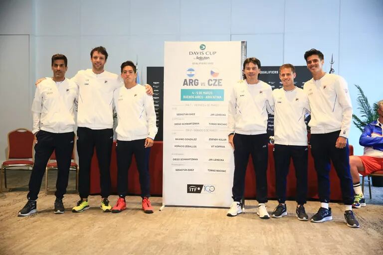 El equipo argentino: Machi González, Horacio Zeballos, Sebastián Báez, Guillermo Coria (capitán), Diego Schwartzman y Federico Coria.