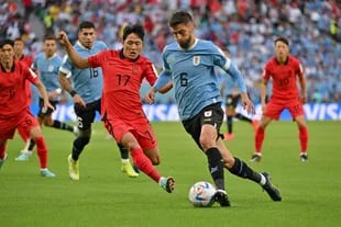 El uruguayo Rodrigo Bentancur durante el partido entre Uruguay y Corea del Sur