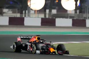 Max Verstappen en las prácticas del Gran Premio de Qatar; este sábado tendrá lugar la prueba de clasificación.