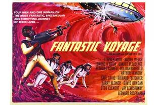 Viaje alucinante es una película de ciencia ficción de 1966 donde una nave se hace miniatura para entrar en el torrente sanguíneo de una persona
