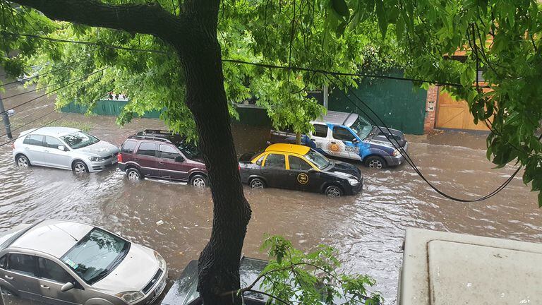 Calles porteñas inundadas