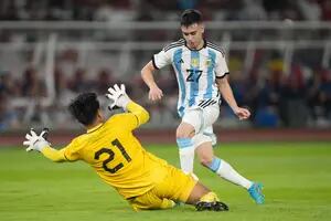 Un campeón del mundo en Qatar, un español y otros "extranjeros": Argentina acelera rumbo al Preolímpico