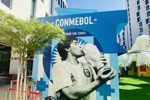 El recuerdo de Maradona, a dos años de su muerte: los homenajes que se le rinden en Qatar