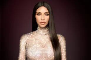 Kim Kardashian, una mediática rodeada de controversias y tendencias fashionistas