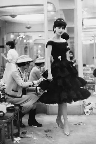 Coco Chanel creó el clasico little black dress