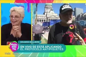 Eduardo Belliboni coqueteó con Carmen Barbieri en vivo