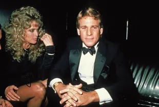 Farrah Fawcett y Ryan O'Neal en 1981 en Nueva York