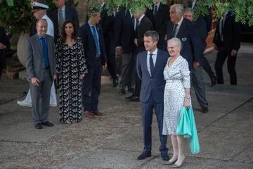 La recepción que encabezaron la reina y su hijo mayor en el Yacht Club Argentino