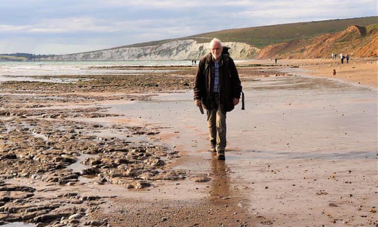 Jeremy Lockwood demostró que los dinosaurios más comunes en la Isla de Wight, no estaban solos