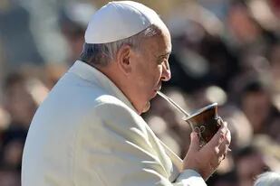 El Papa Francisco es un impulsor del mate en Europa