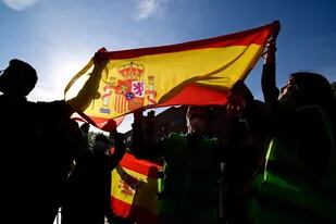 Las regionales de Castilla y León impulsan a la ultraderecha en España