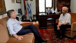 El expresidente Mauricio Macri y Tabaré Vázquez en la residencia Anchorena