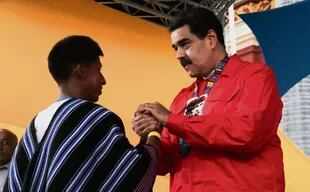 Maduro celebró ayer el "día de la resistencia indígena"