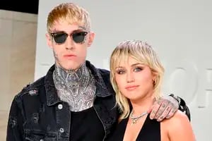 Las polémicas declaraciones de Trace Cyrus, el hermano de Miley: “Tendría más éxito si no fuera parte de una familia famosa”
