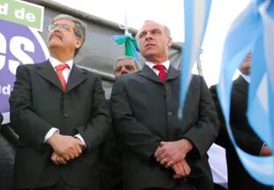 El ministro de Planificación Federal, Julio de Vido y Claudio Uberti