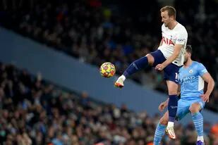 En un final de locos, Tottenham le ganó al Manchester City 3-2 y llenó de preocupación a Guardiola