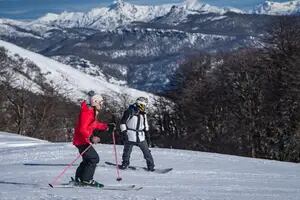 Chapelco habilitó hoy sus pistas de esquí y espera la llegada de turistas