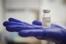 Suecia y Dinamarca suspenden el uso de la vacuna Moderna en jóvenes