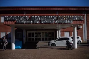 En el Hospital Materno Neonatal trabajan 800 personas y llegaron a ser 23 los empleados separados del cargo tras la muerte de los bebés