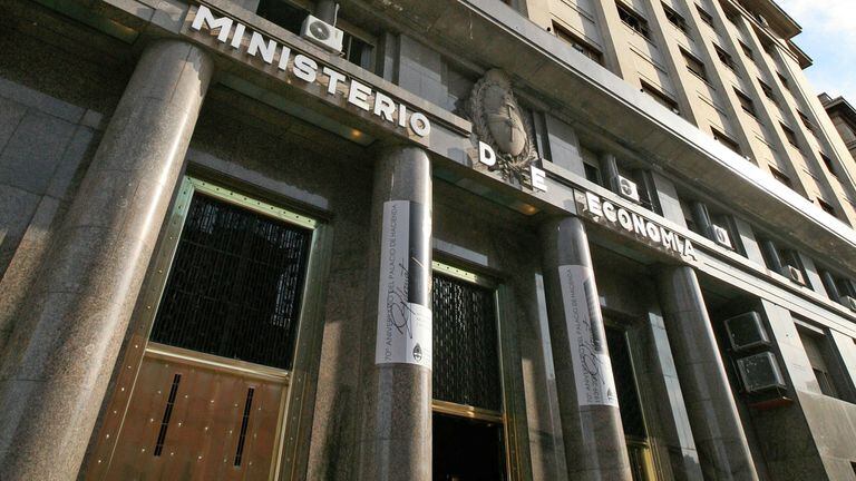 El Gobierno emite hoy un bono en dólares a 100 años de plazo, el más largo de la historia de la Argentina