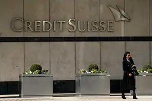 Las acciones del Credit Suisse se disparan por su rescate pero el resto de los los bancos todavía no sienten el efecto