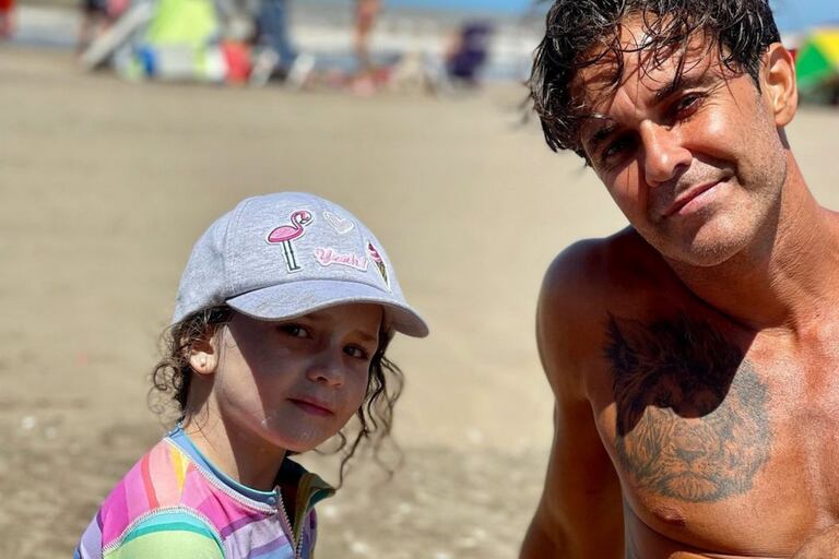 El reto de la ex de Mariano Martínez cuando vio una foto del actor con su hija