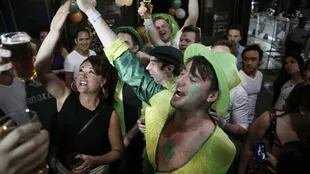 Los porteños eligen Palermo, Retiro y Microcentro para festejar
