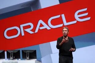 Larry Ellison abandona la dirección de Oracle, la compañía que fundó