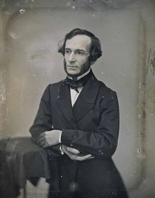 El Día Nacional del Abogado surge como un homenaje al nacimiento de Juan Bautista Alberdi, autor intelectual de la Constitución de 1853