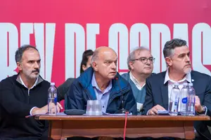 En medio de insultos y abucheos, Grindetti fue elegido presidente de Independiente hasta 2026
