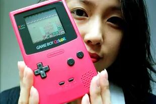 Un Game Boy con pantalla color, de 1999