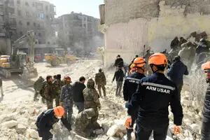 Cuatro motivos que explican por qué son tan complicadas las tareas de rescate en Turquía y Siria tras el terremoto