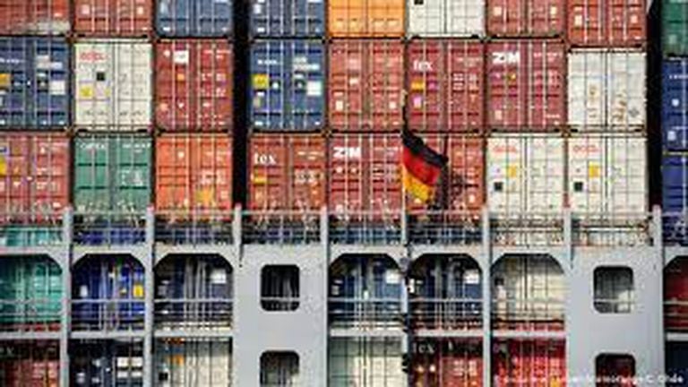 La primera economía de Europa exportó en octubre bienes por 121.300 millones de euros (US$137.000 millones); con respecto al mismo mes del año pasado, aumentaron un 8,1%