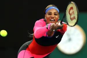 Australia: Serena Williams alcanzó a Federer y sueña con el 24° título grande