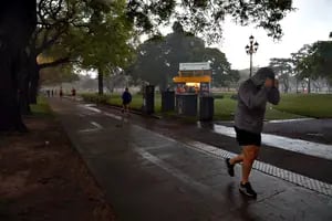 Se adelantaron las tormentas en la Ciudad y se emitió una alerta “a muy corto plazo” para Buenos Aires y Córdoba