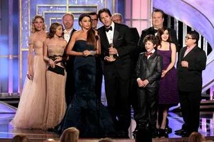De una forma particular, el elenco de Modern Family agradeció su Globo de Oro a mejor serie de comedia.