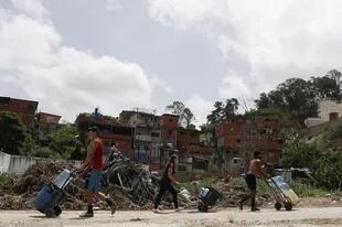 Venezuela ahora tiene la tasa de pobreza más alta de América Latina al superar a Haití este año, según un estudio reciente de las tres principales universidades del país