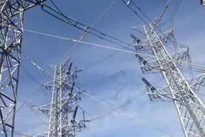Oficializan una nueva moratoria para que las distribuidoras eléctricas le paguen a Cammesa