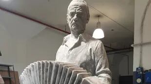 Eduardo Noé, Astor Piazzolla, escultura.