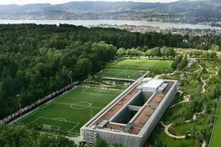 La imponente sede de la FIFA en Zurich, Suiza