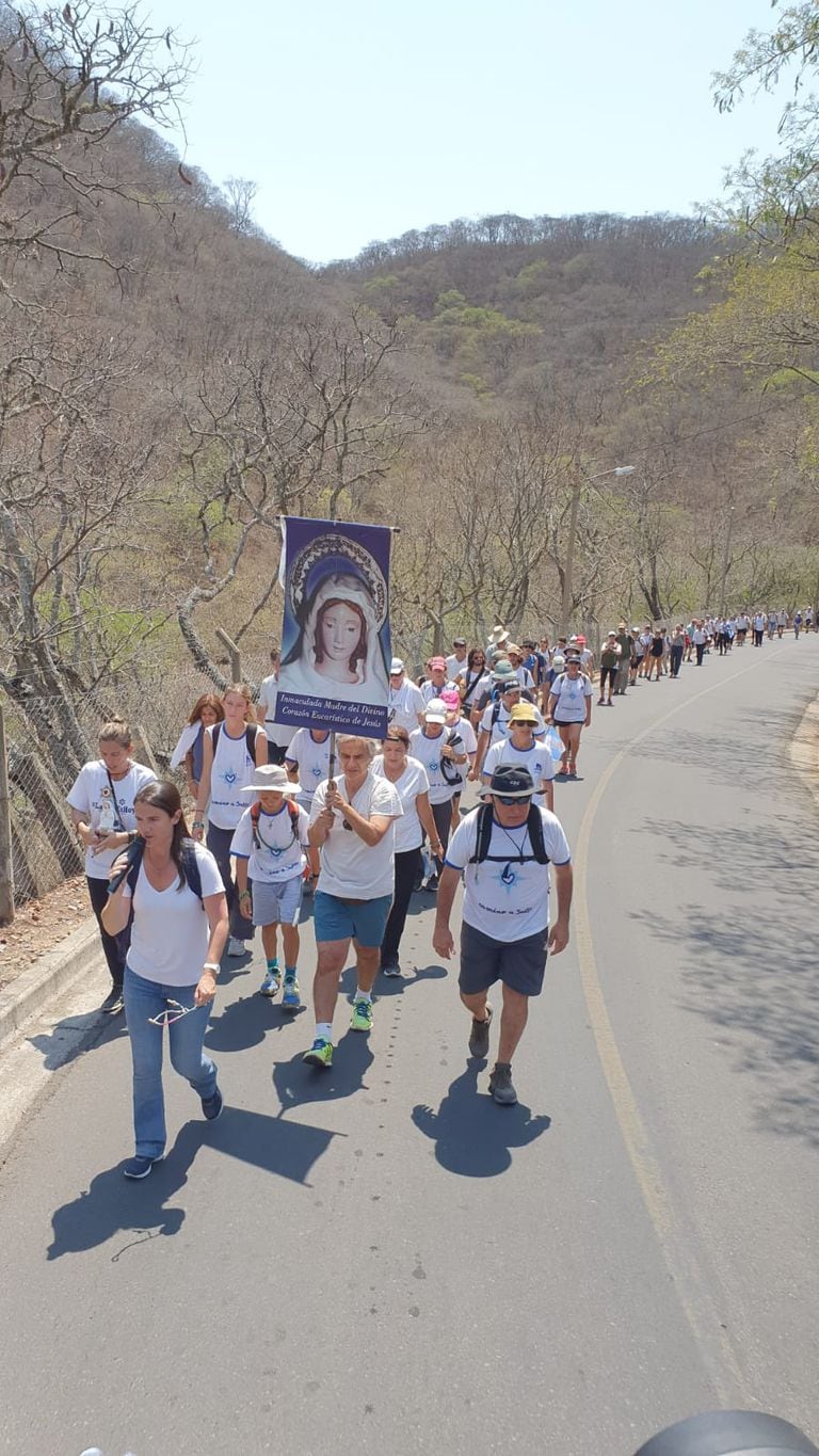 La peregrinación en Salta para pedir por la salud de Esteban Bullrich