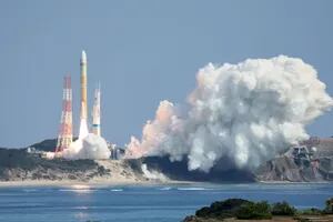 Un cohete de última generación japonés se autodestruyó en el aire