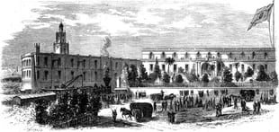 Tropas en la Casa de Gobierno durante la Revolución de 1874. A la izquierda se ve la Aduana Taylor y, a la derecha, la primitiva Casa Rosada.