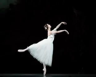 Marianela Nuñez en Giselle por el Royal Ballet de Londres