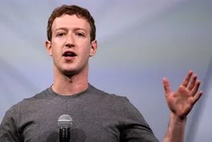 Los defensores de Zuckerberg se han manifestando en Internet asegurando que Greenspan ataca a Zuckerberg porque tiene resentimiento