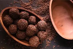 Brigadeiro, trufas de chocolate como las hacen en Brasil
