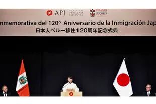 Ceremonia de celebración de 120 años de inmigración japonesa en Perú