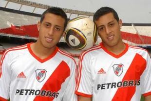 Con su hermano, cuando estaban en River; Ramiro Funes Mori jugó torneos importantes con la selección argentina