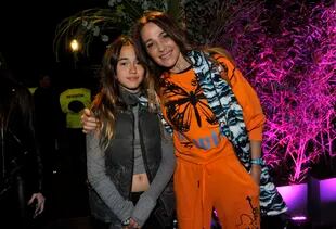 Verónica Lozano y su hija, felices en el show de Dua Lipa